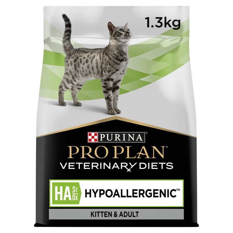 Treats for cats with ibd sale
