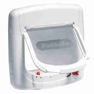 PetSafe Staywell Magnetic 4 Way Locking Deluxe Cat Flap
