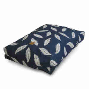 Danish Design Retreat Eco-Wellness Dog Bed in Navy